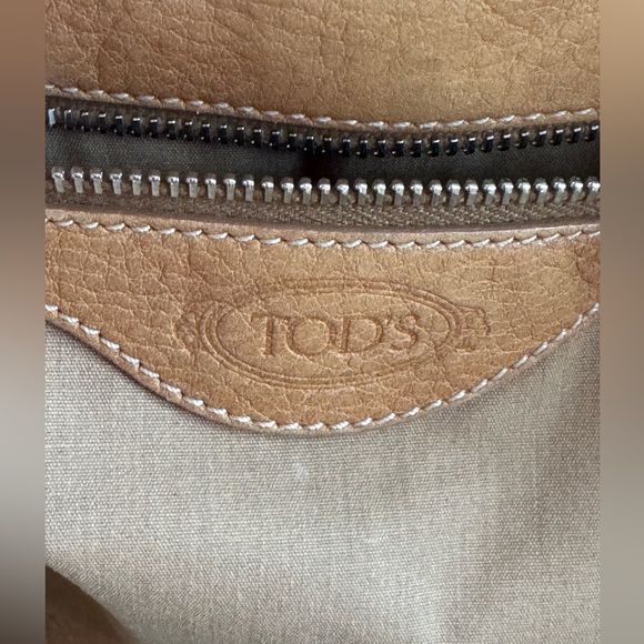 Tod's D Bag - Picture 7 of 9